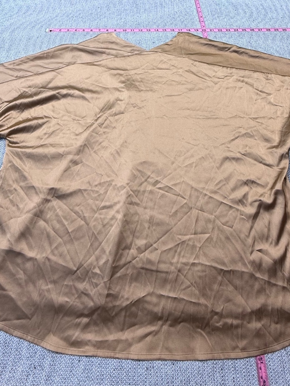 Banana Republic XL Brown V-Neck Top - Picture 9 of 10
